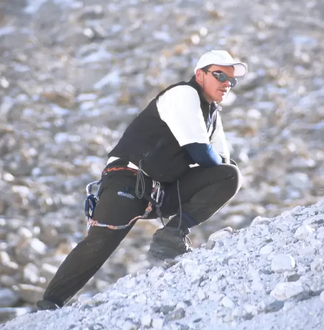 One Armed Mt. Everest Summit Leader Gary Guller